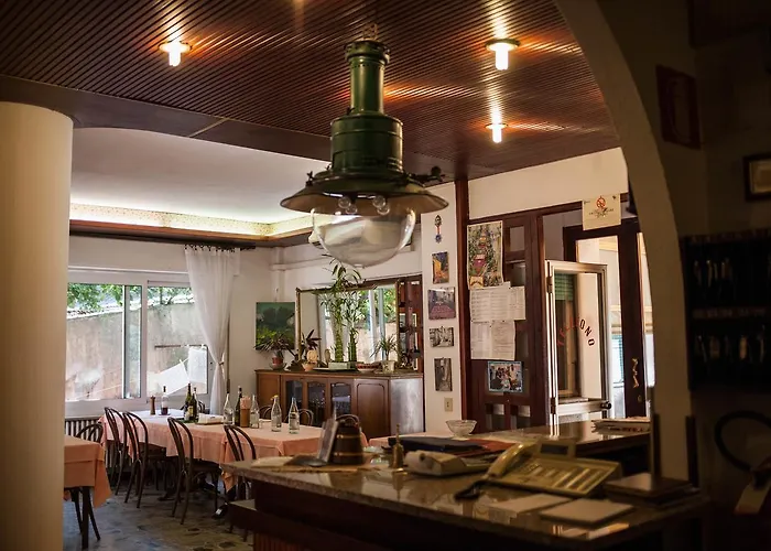 Ξενοδοχείο Al Porto 2*